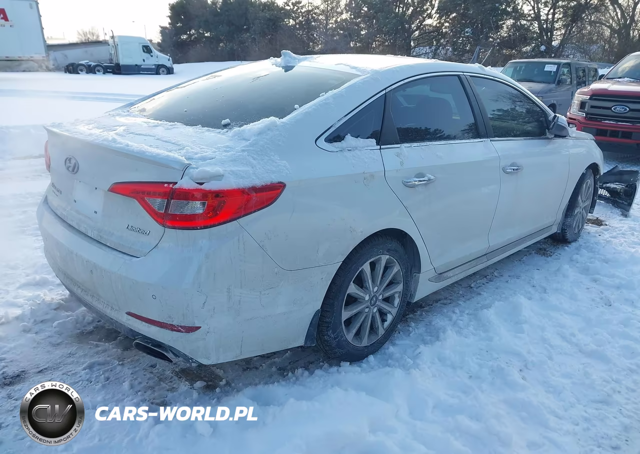 2017 Hyundai Sonata Limited VIN:5NPE34AF6HH458714 - 4
