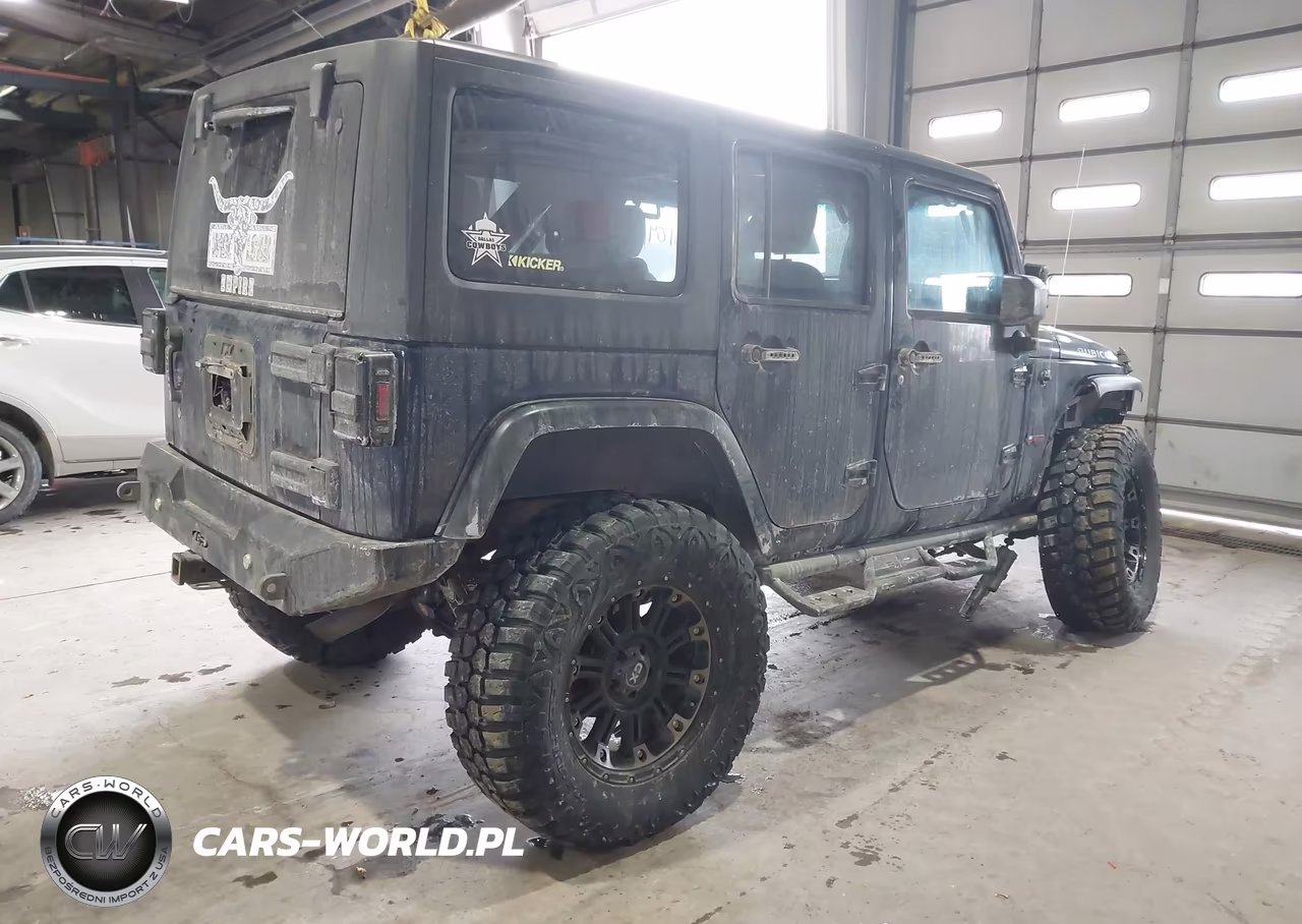 2013 Jeep Wrangler Unlimited Rubicon VIN:1C4HJWFG9DL525523 - 4