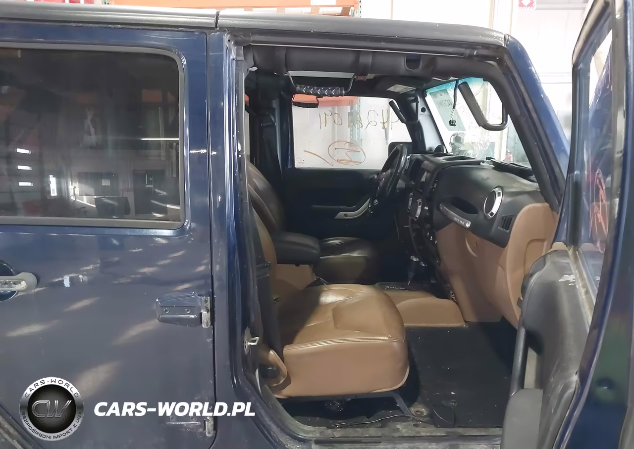 2013 Jeep Wrangler Unlimited Rubicon VIN:1C4HJWFG9DL525523 - 5