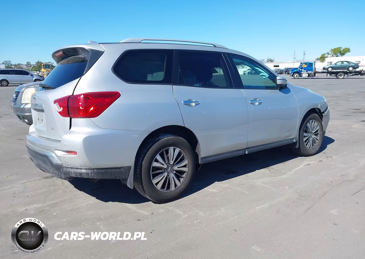 2019 Nissan Pathfinder S VIN:5N1DR2MM3KC595651 - 4