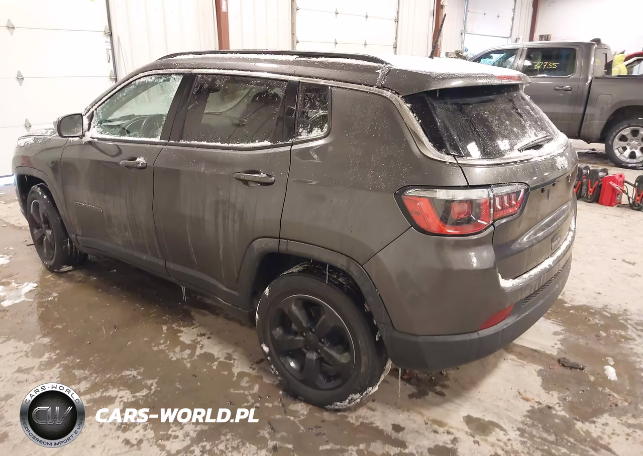 2018 Jeep Compass Latitude Fwd VIN:3C4NJCBB5JT227644 - 3