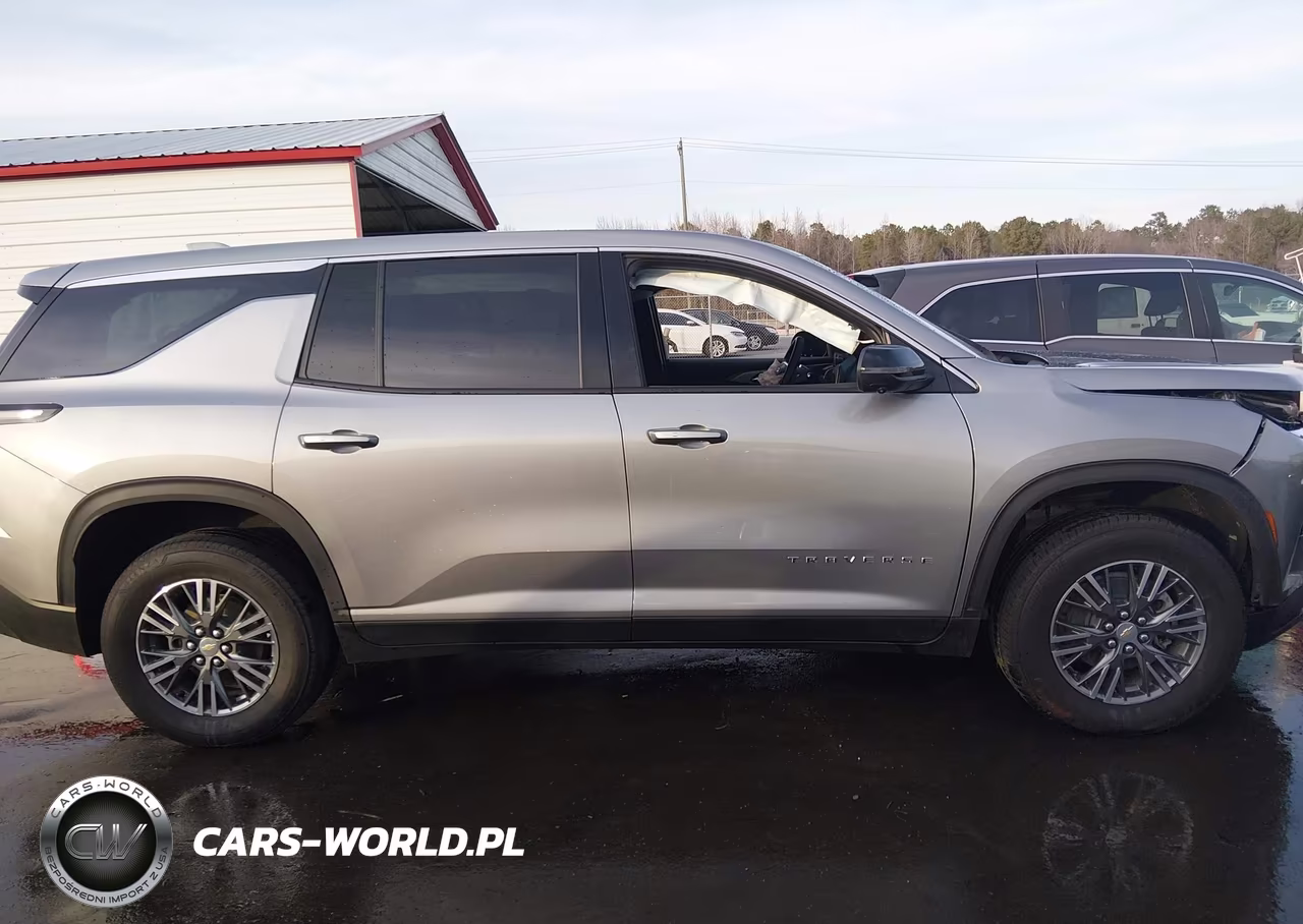2024 Chevrolet Traverse Fwd Ls VIN:1GNEREKS2RJ243167 - 13