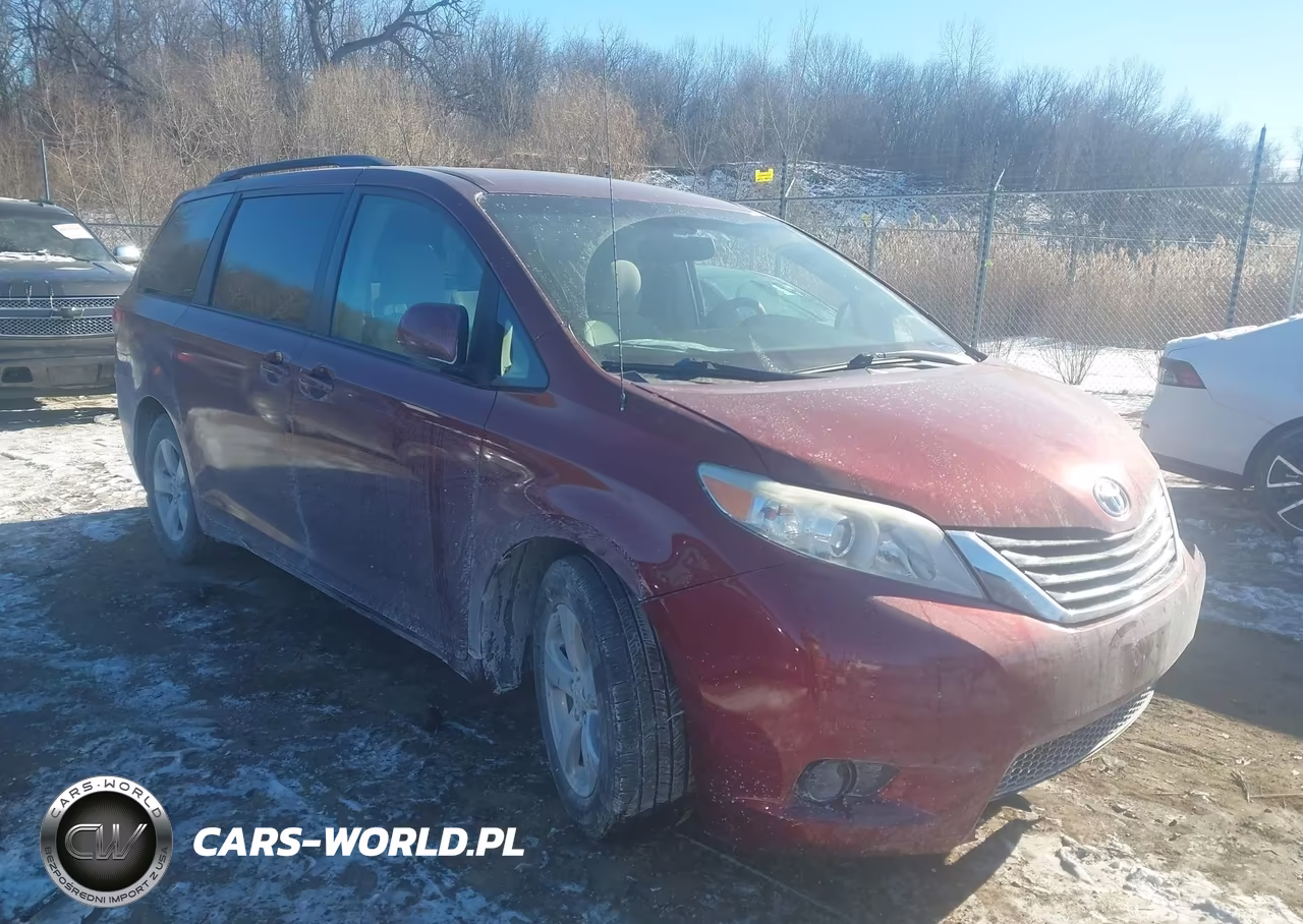 2011 Toyota Sienna Le V6
