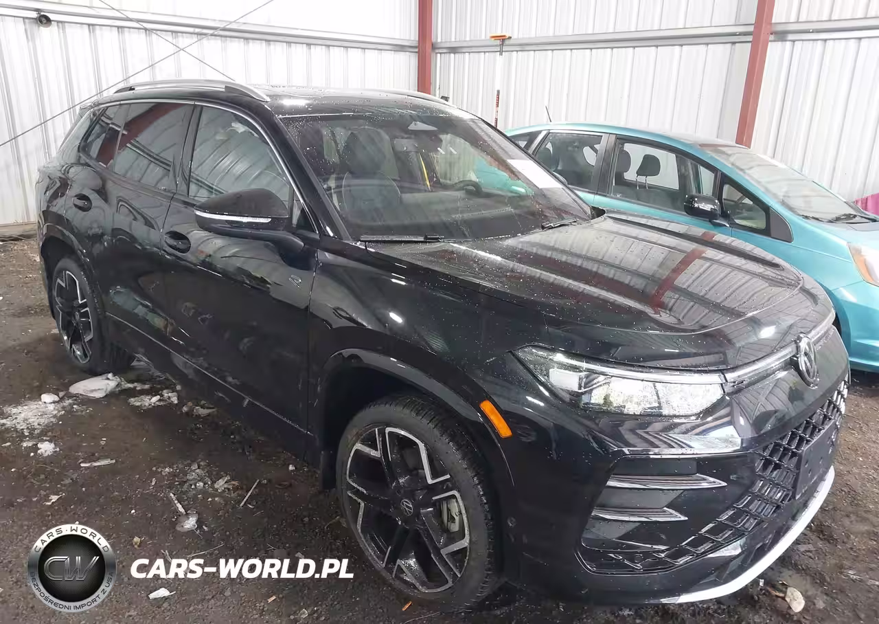 2025 Volkswagen Tiguan 2.0T Sel R-Line