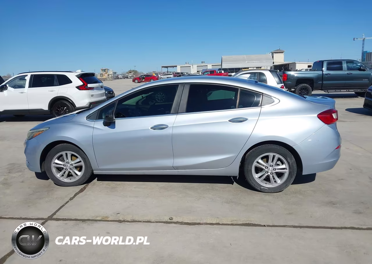2018 Chevrolet Cruze Lt Auto VIN:1G1BE5SMXJ7115942 - 13