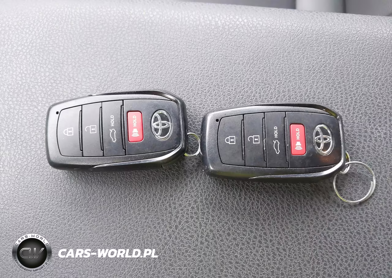2025 Toyota Camry Se VIN:4T1DBADK6SU007166 - 11