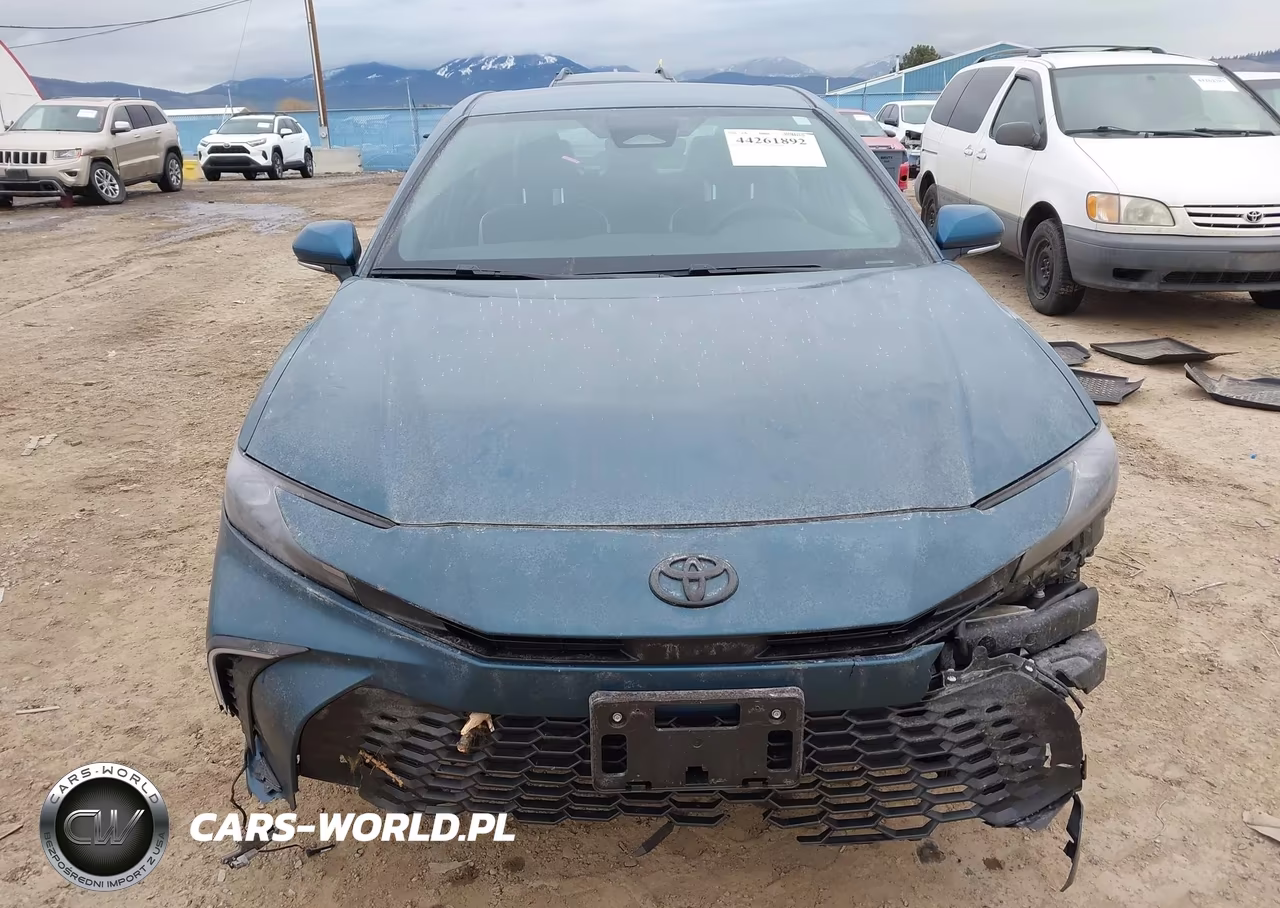 2025 Toyota Camry Se VIN:4T1DBADK6SU007166 - 13