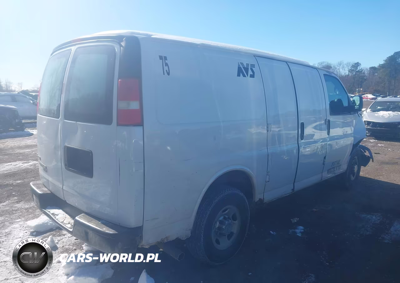2012 Chevrolet Express 2500 Work Van VIN:1GCWGFFA9C1116885 - 4