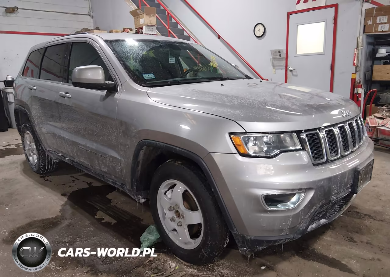 2017 Jeep Grand Cherokee Laredo 4X4