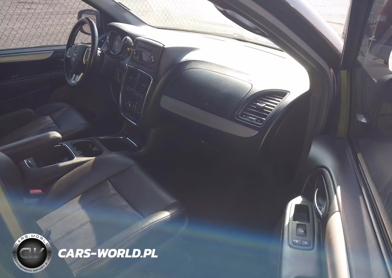 2019 Dodge Grand Caravan Gt VIN:2C4RDGEG0KR646268 - 5