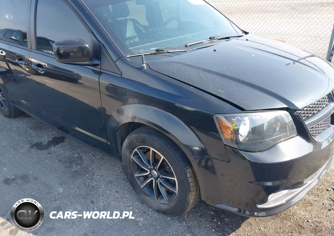 2019 Dodge Grand Caravan Gt VIN:2C4RDGEG0KR646268 - 6