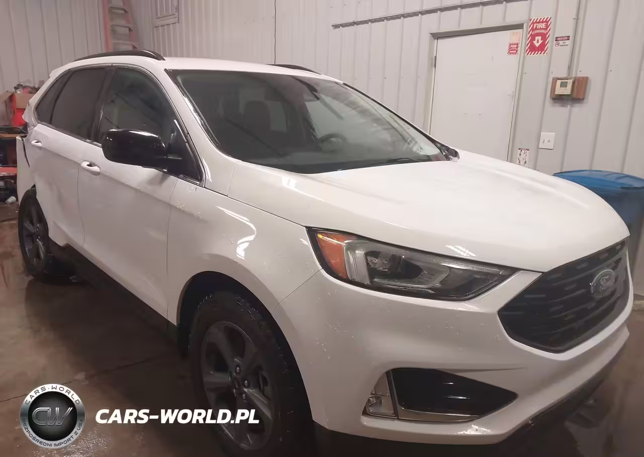 2022 Ford Edge Sel