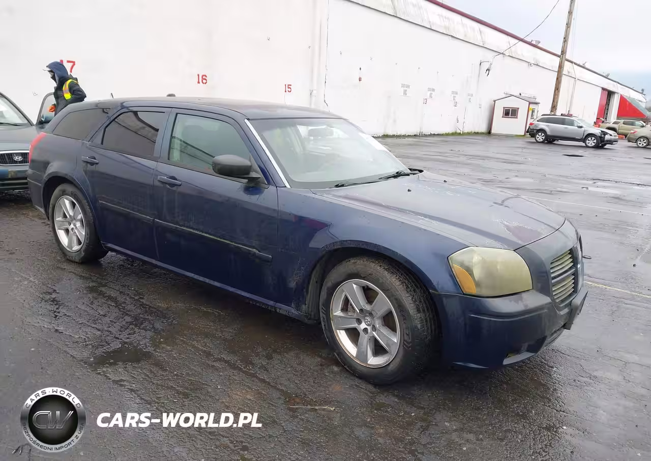 2005 Dodge Magnum Se