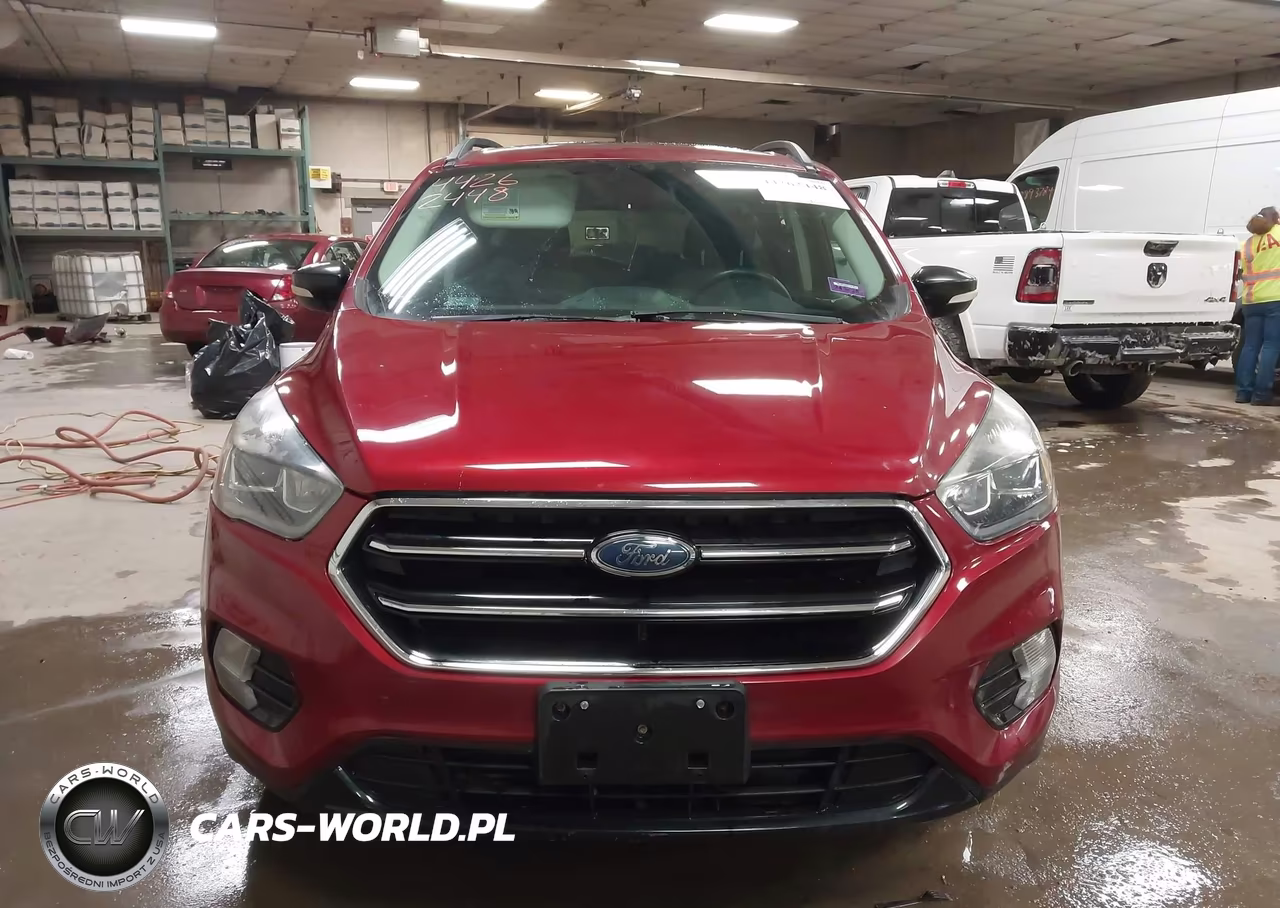 2017 Ford Escape Titanium VIN:1FMCU9J9XHUB55626 - 12