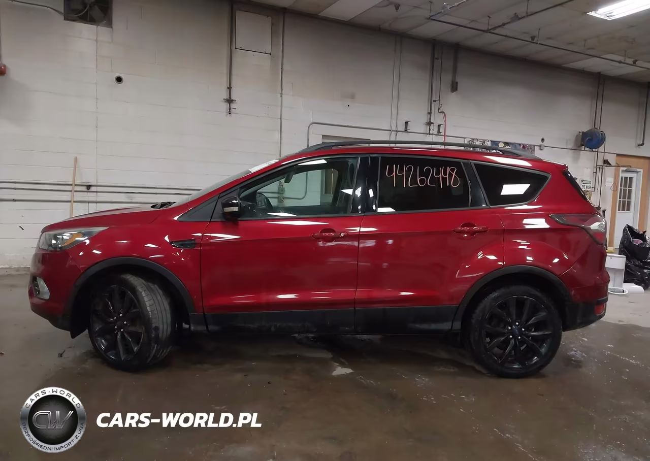 2017 Ford Escape Titanium VIN:1FMCU9J9XHUB55626 - 14