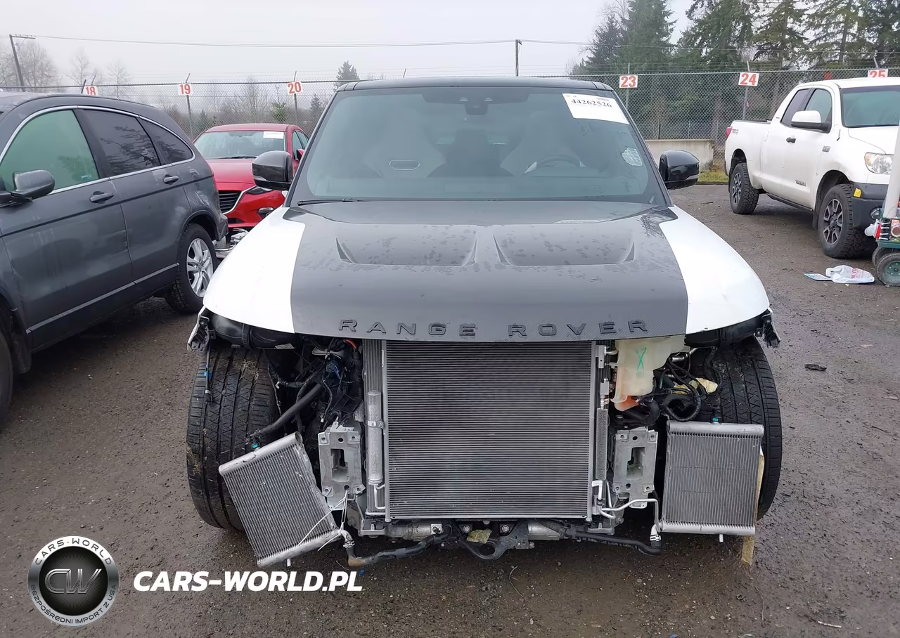 2022 Land Rover Range Rover Sport Svr-Svr Carbon Edition VIN:SALWZ2RE6NA211370 - 13