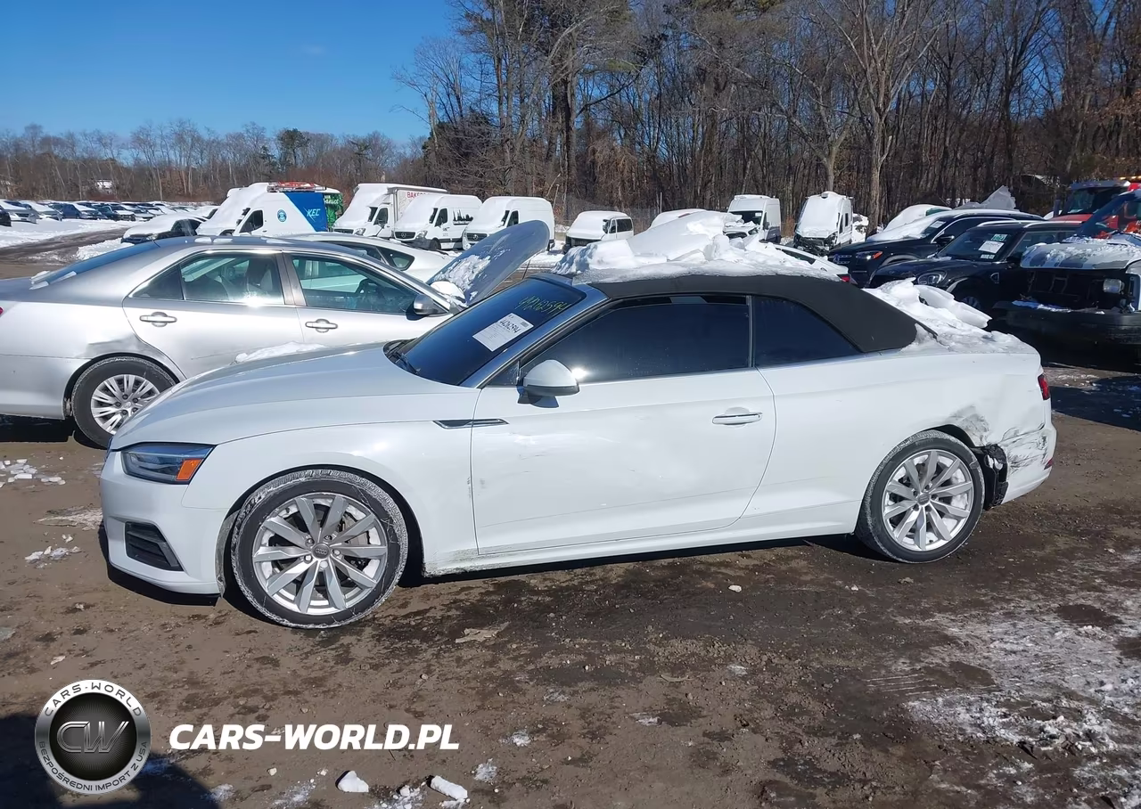 2018 Audi A5 2.0T Premium VIN:WAUWNGF57JN009755 - 14