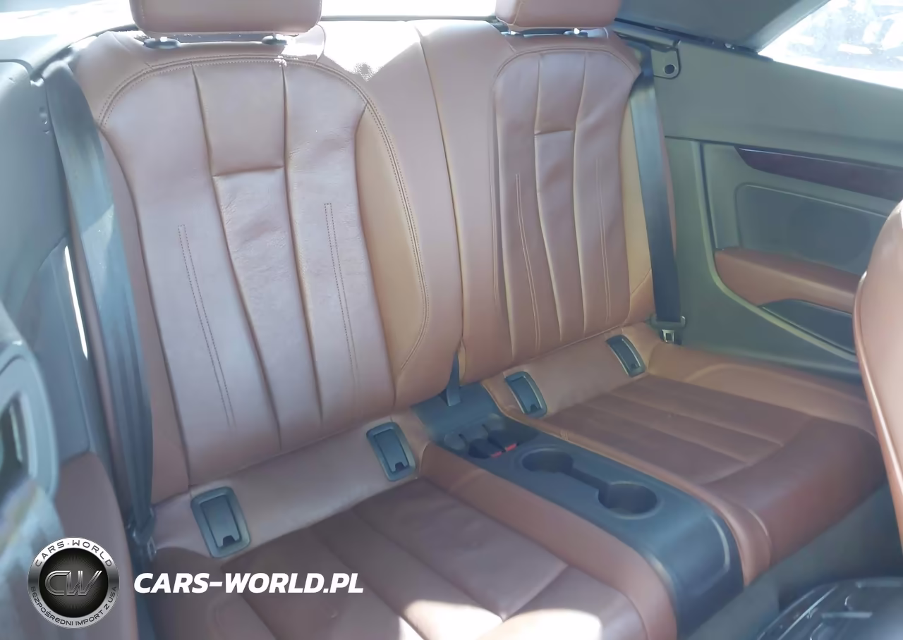 2018 Audi A5 2.0T Premium VIN:WAUWNGF57JN009755 - 8