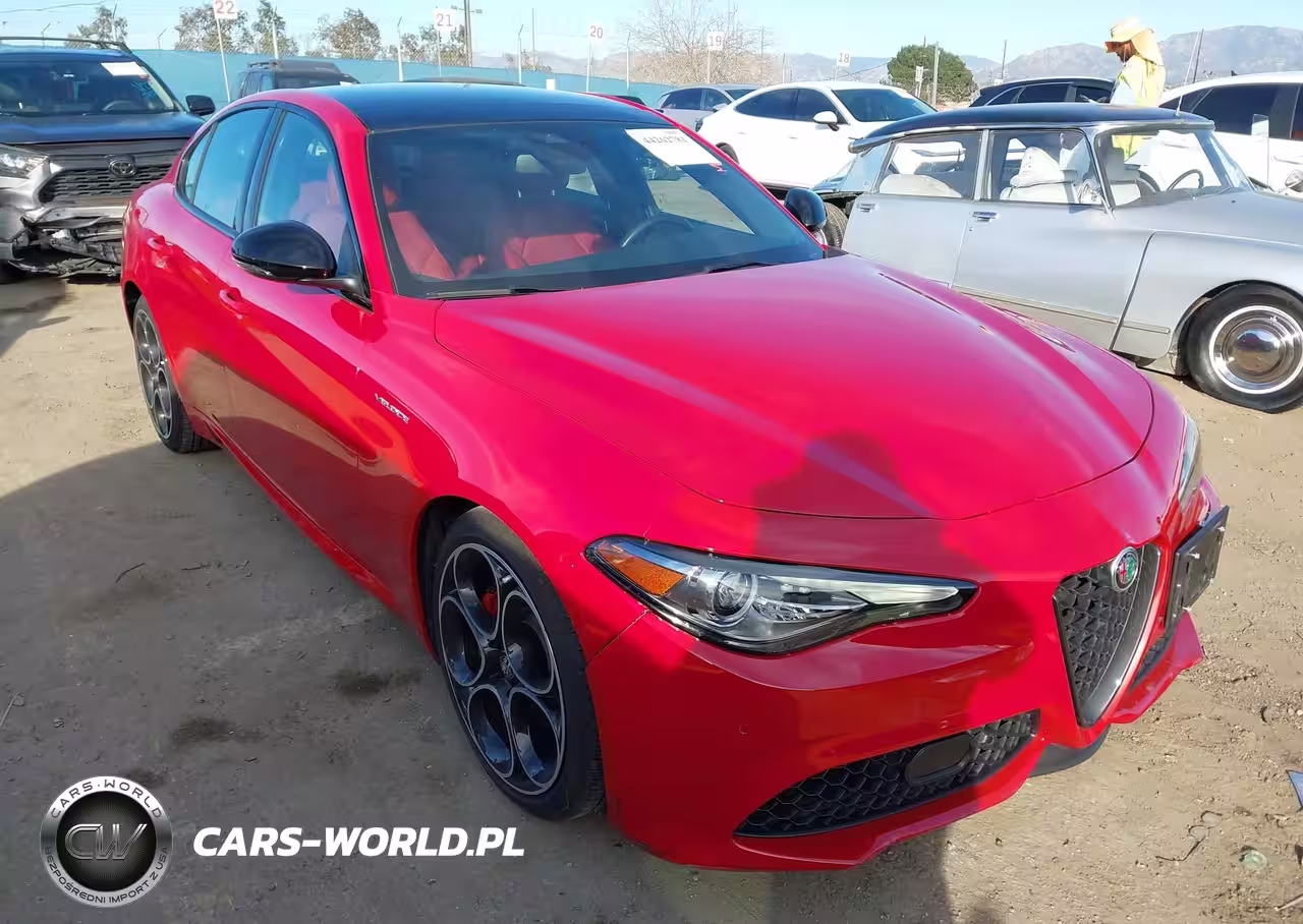 2023 Alfa Romeo Giulia Veloce Rwd
