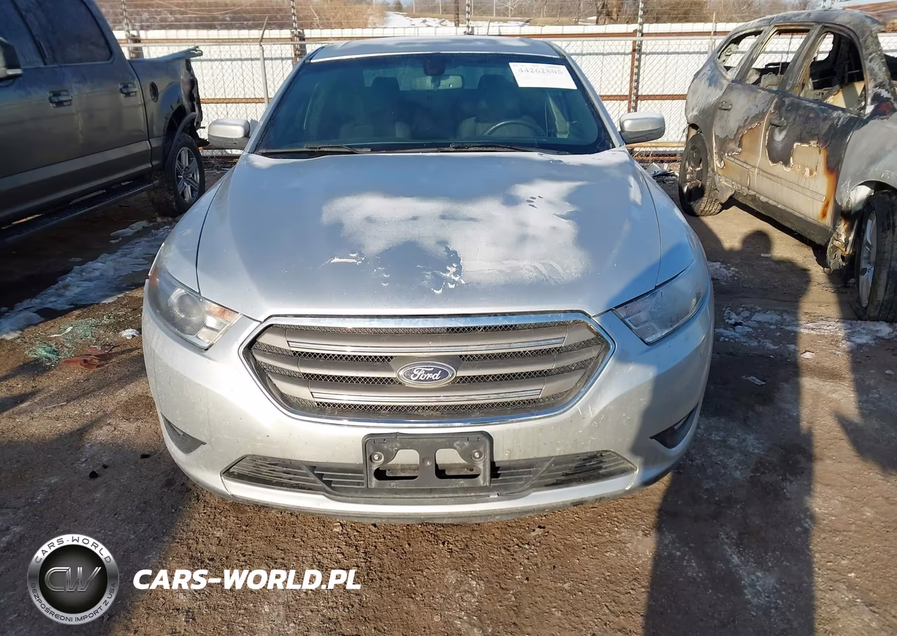 2018 Ford Taurus Sel VIN:1FAHP2E84JG111755 - 12