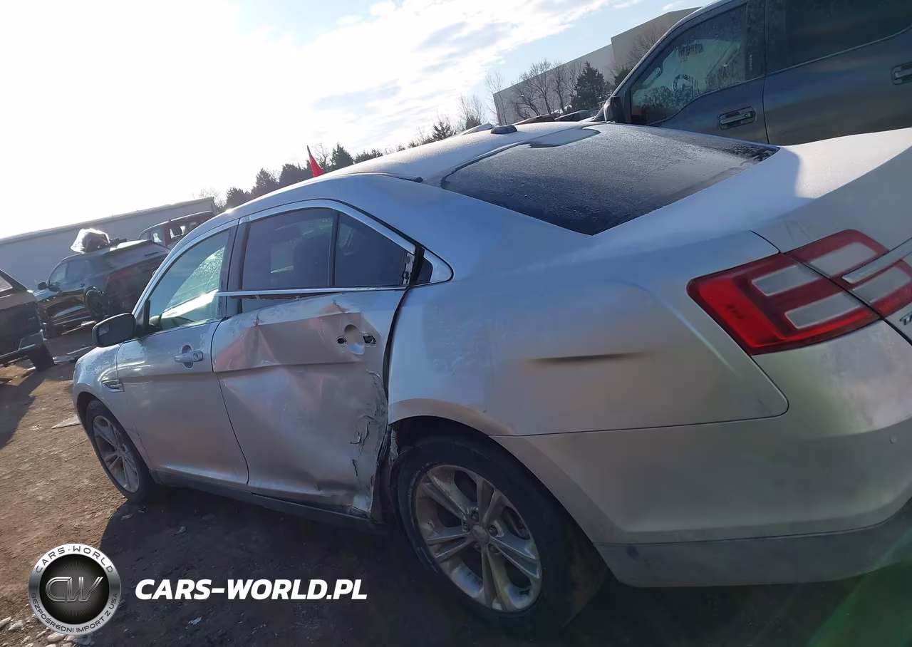 2018 Ford Taurus Sel VIN:1FAHP2E84JG111755 - 14