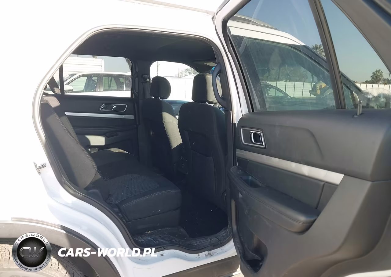 2017 Ford Explorer Xlt VIN:1FM5K7D83HGC26864 - 8