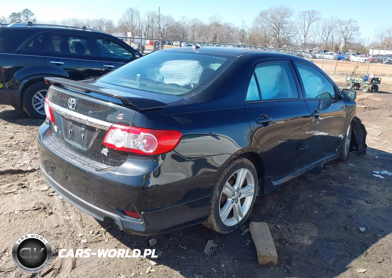 2013 Toyota Corolla S VIN:2T1BU4EE6DC051247 - 4