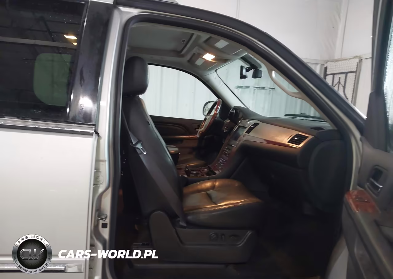 2011 Cadillac Escalade Ext Premium VIN:3GYT4NEF6BG235815 - 5