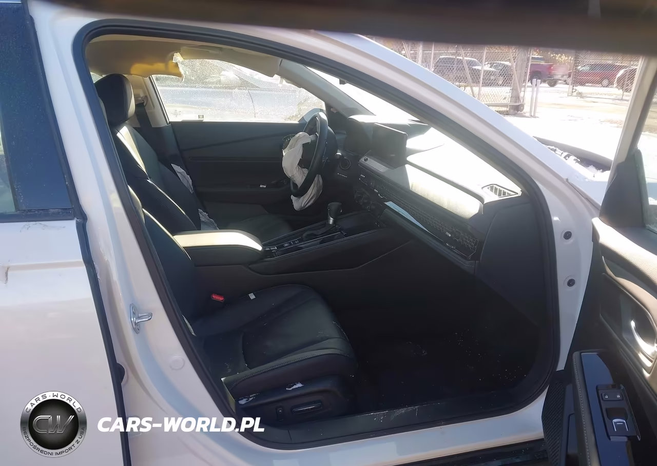 2025 Honda Accord Hybrid Touring VIN:1HGCY2F84SA080612 - 5