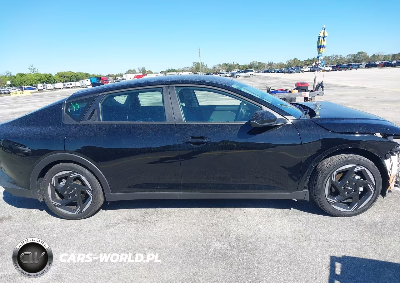 2025 Kia K4 Ex VIN:3KPFU4DEXSE222499 - 14