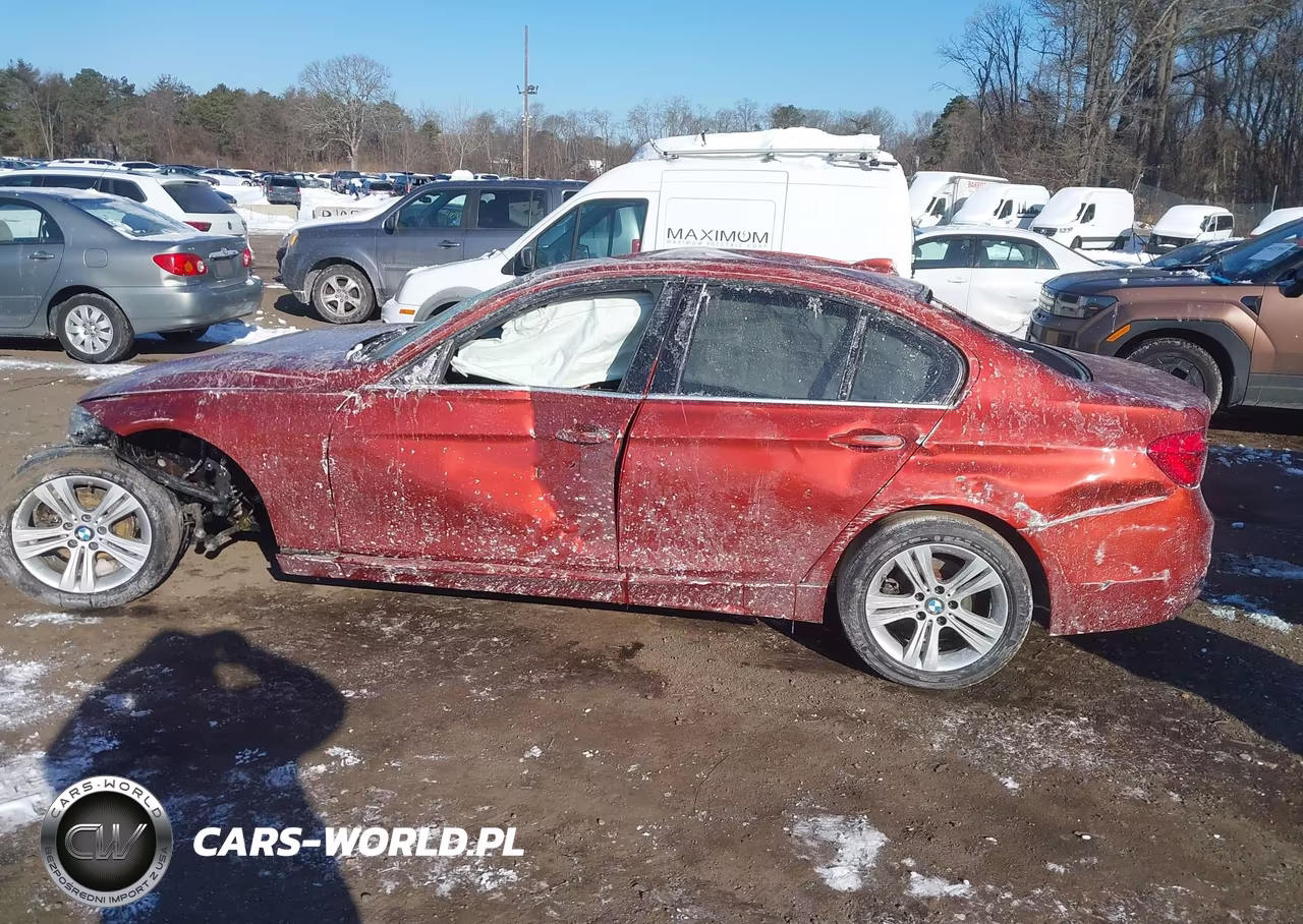 2018 BMW 330I xDrive VIN:WBA8D9C54JA615288 - 13