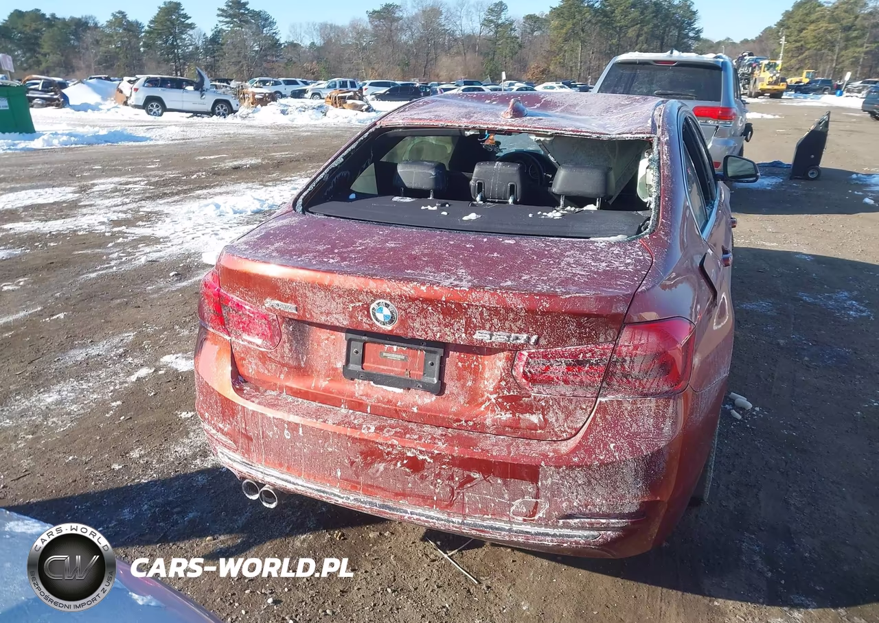 2018 BMW 330I xDrive VIN:WBA8D9C54JA615288 - 15