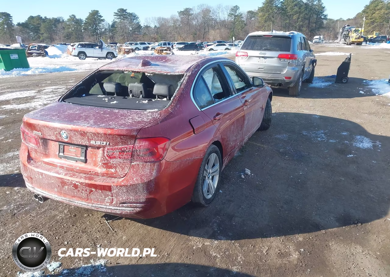 2018 BMW 330I xDrive VIN:WBA8D9C54JA615288 - 4
