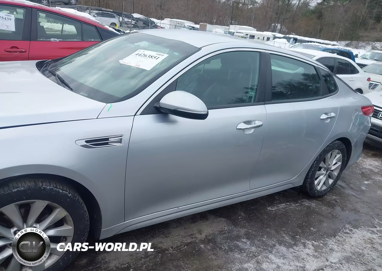 2018 Kia Optima Lx VIN:5XXGT4L31JG274181 - 15