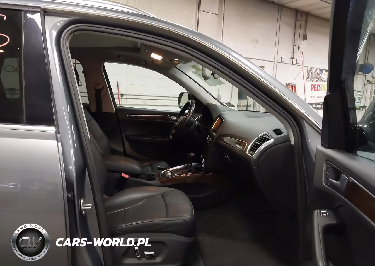 2015 Audi Q5 2.0T Premium VIN:WA1LFAFP0FA113370 - 5