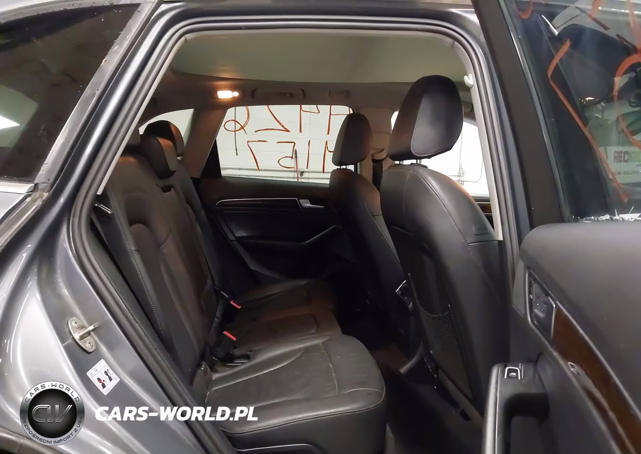 2015 Audi Q5 2.0T Premium VIN:WA1LFAFP0FA113370 - 8