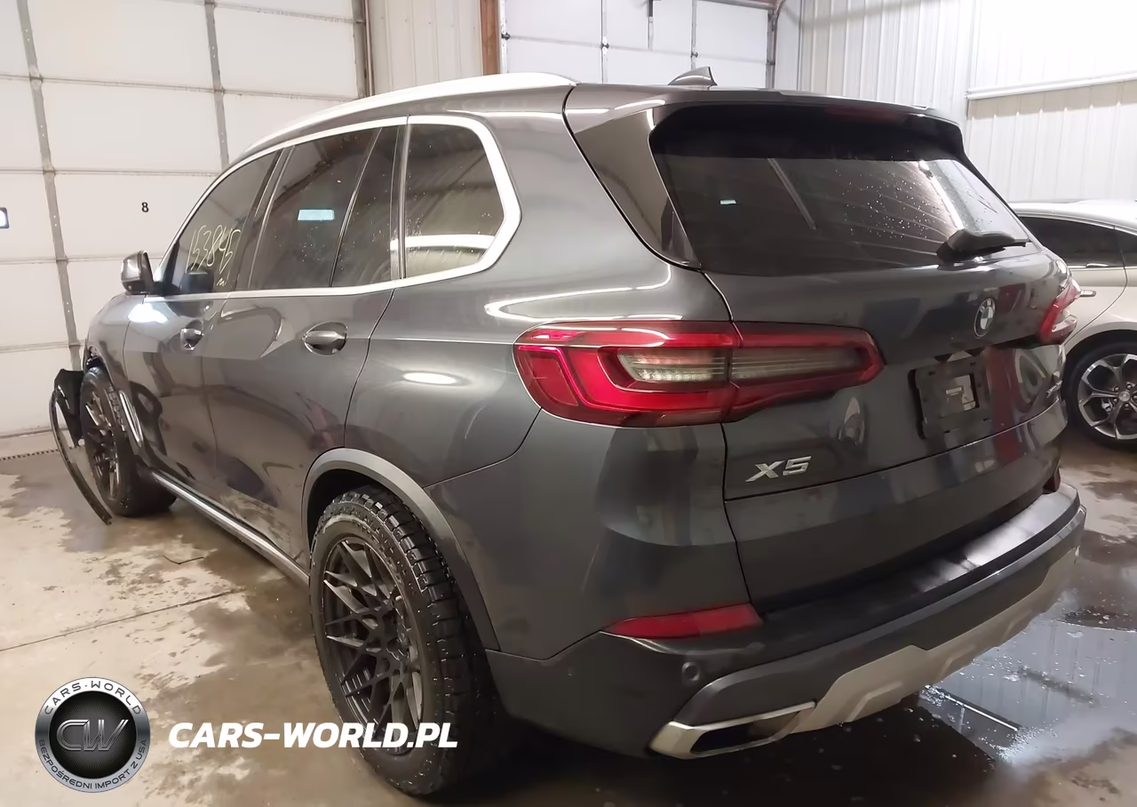2019 BMW X5 xDrive40I VIN:5UXCR6C59KLK88694 - 3