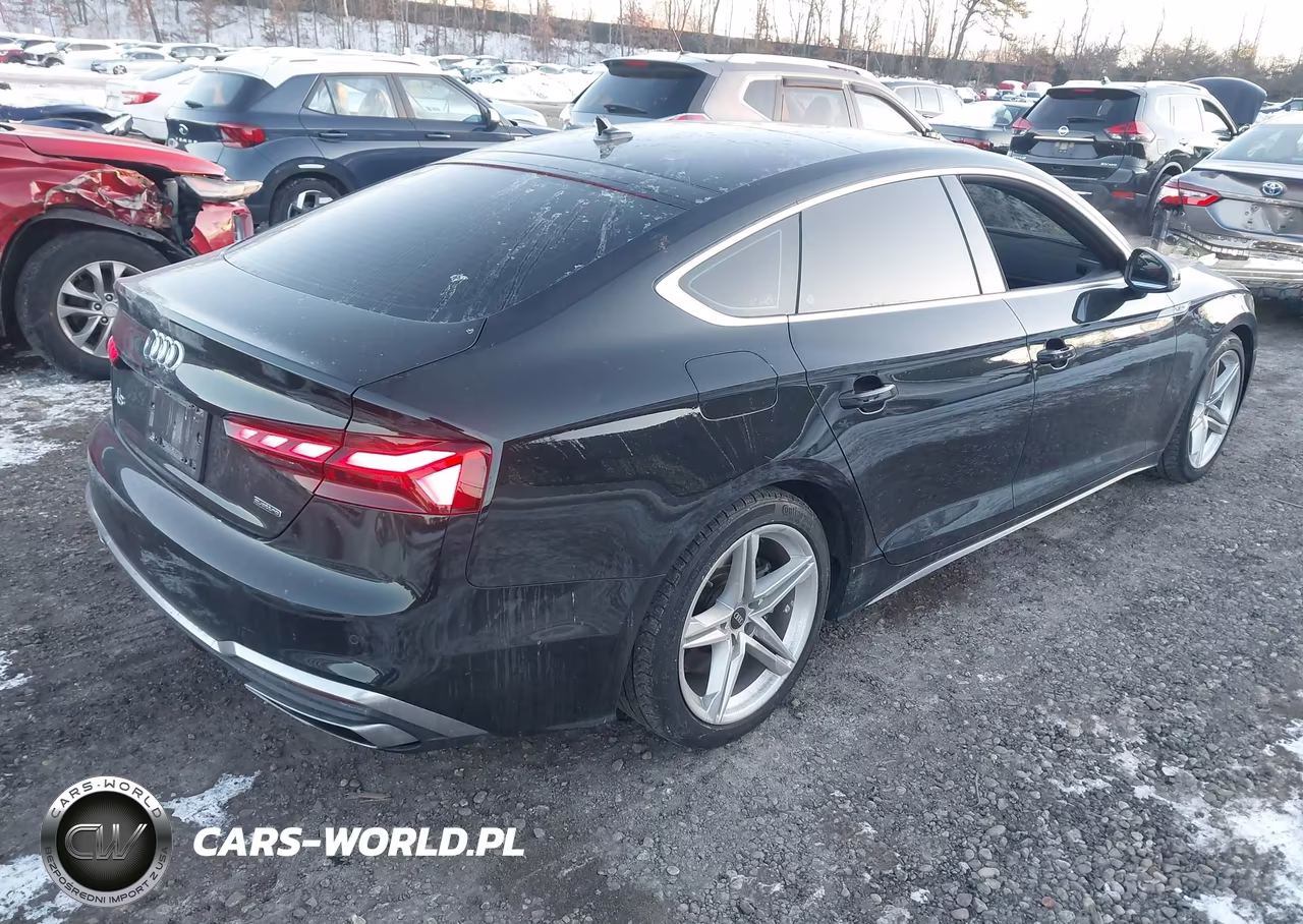 2022 Audi A5 Sportback Premium Plus 45 Tfsi S Line Quattro S Tronic VIN:WAUFACF5XNA029824 - 4