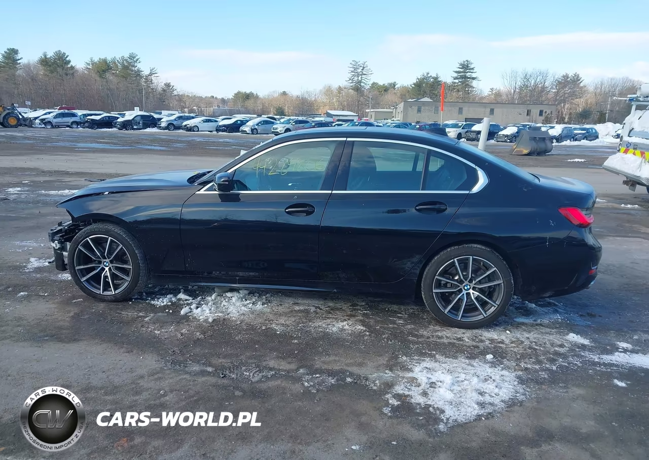 2020 BMW 330I xDrive VIN:3MW5R7J04L8B31880 - 14