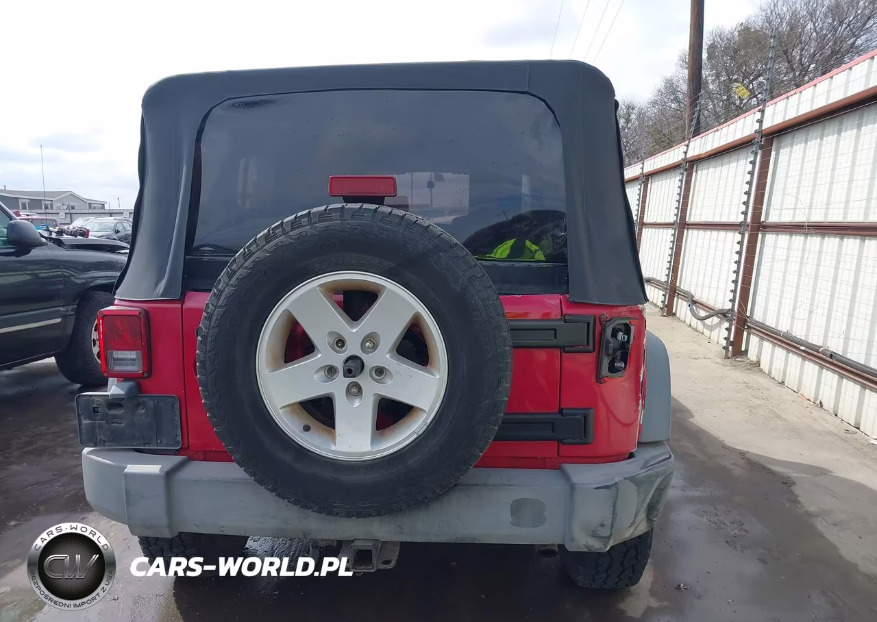 2007 Jeep Wrangler Unlimited X VIN:1J4GA39177L162803 - 16