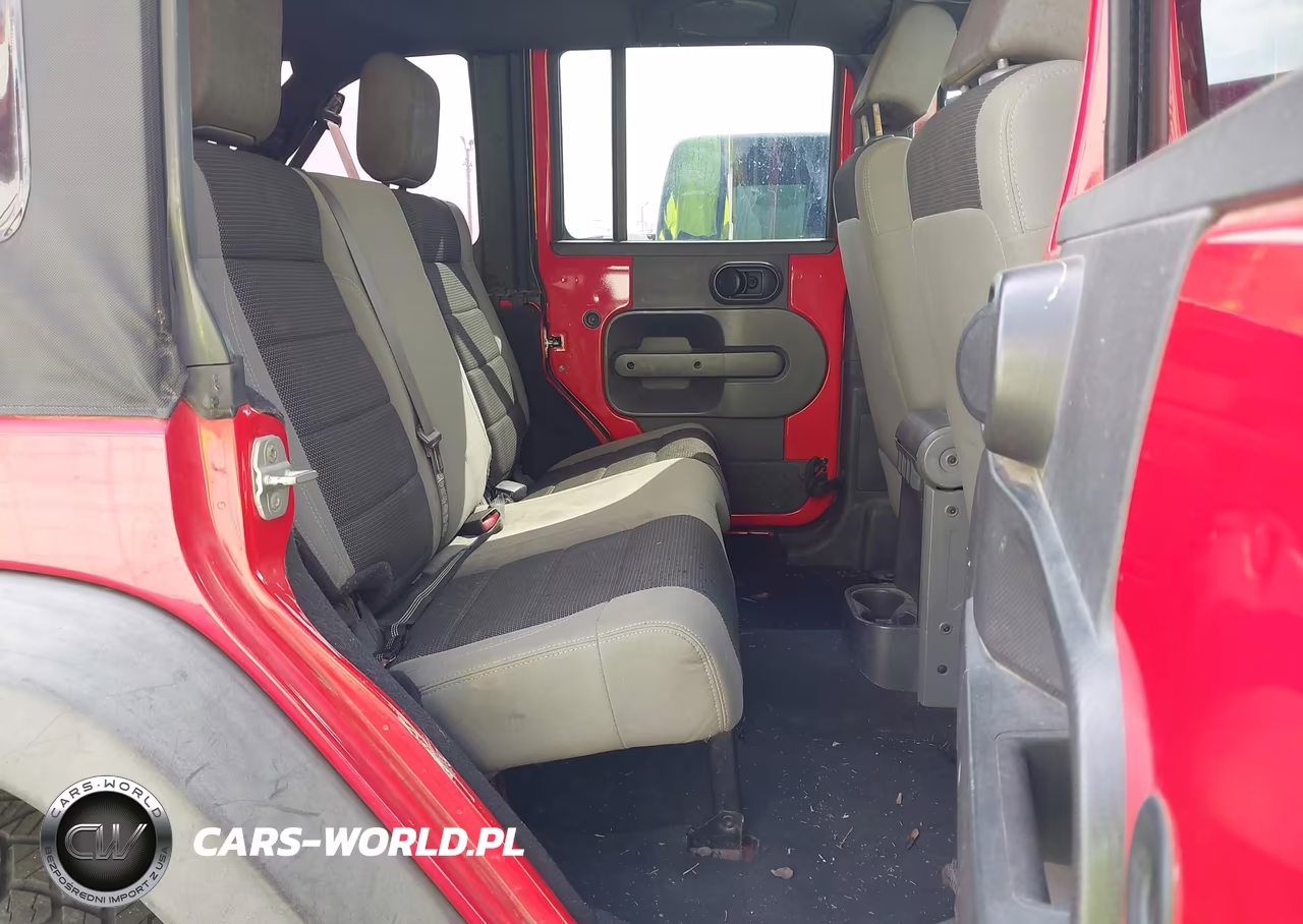 2007 Jeep Wrangler Unlimited X VIN:1J4GA39177L162803 - 8