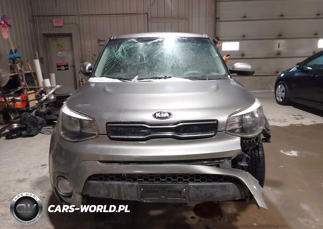 2018 Kia Soul + VIN:KNDJP3A54J7592779 - 13