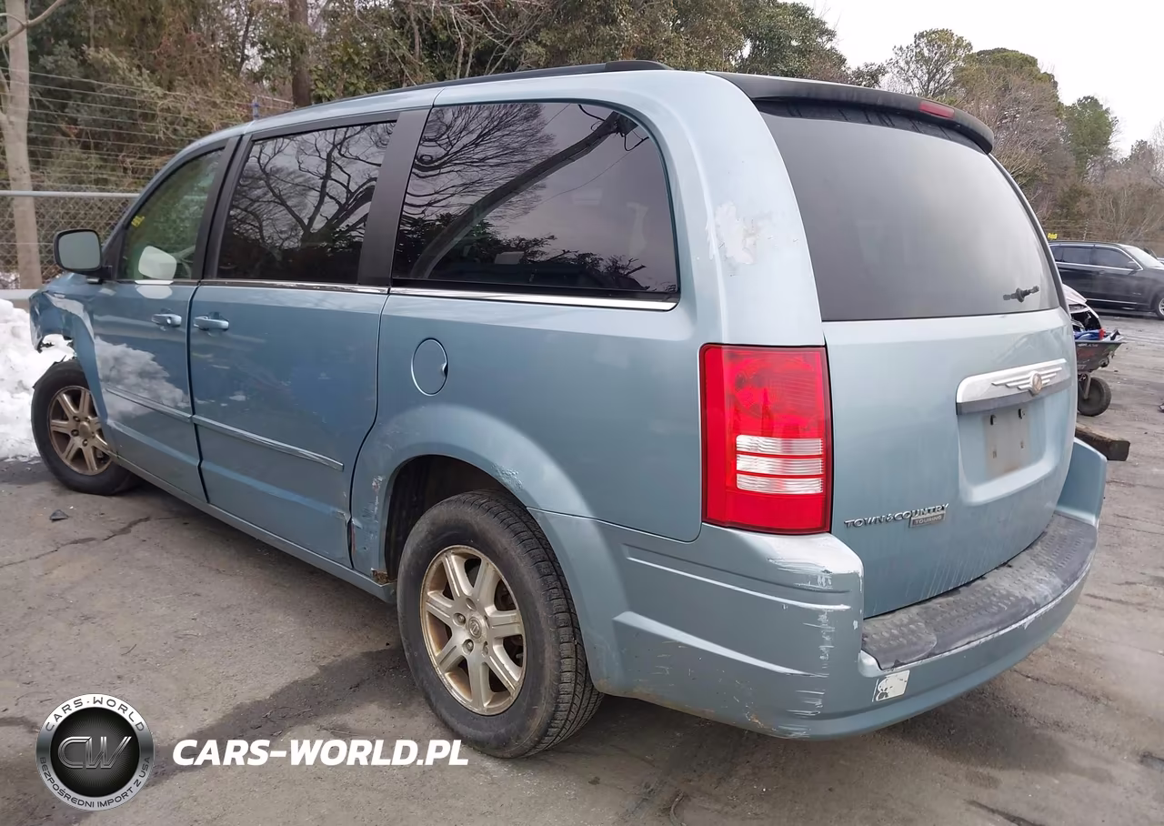 2008 Chrysler Town & Country Touring VIN:2A8HR54P28R743671 - 3