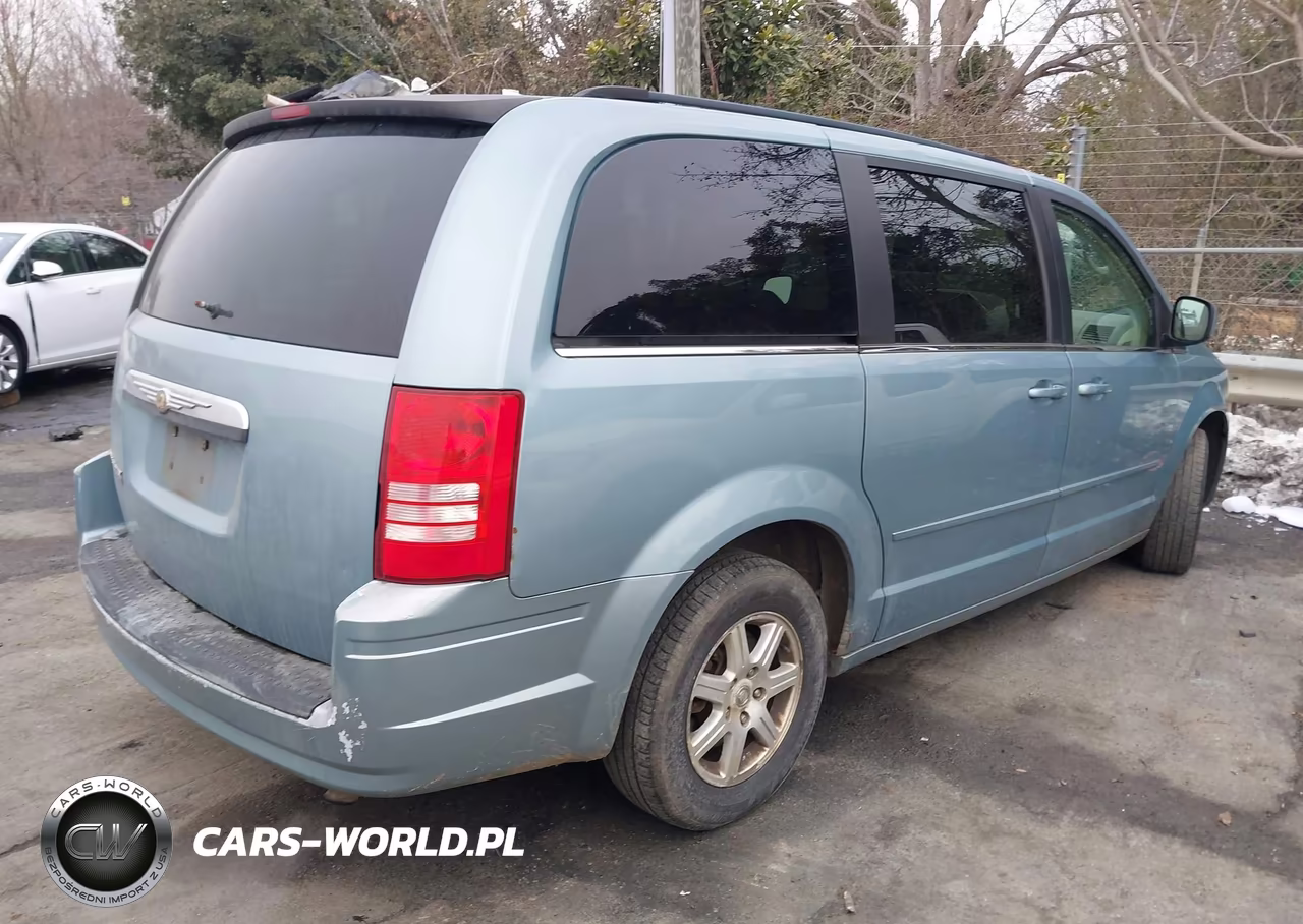 2008 Chrysler Town & Country Touring VIN:2A8HR54P28R743671 - 4