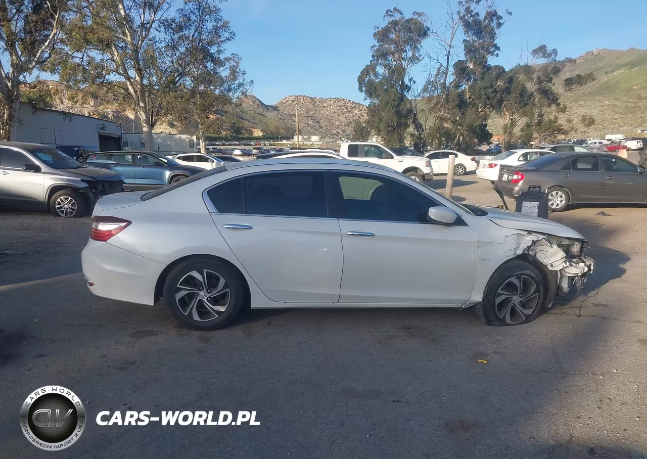 2017 Honda Accord Lx VIN:1HGCR2F39HA243605 - 12