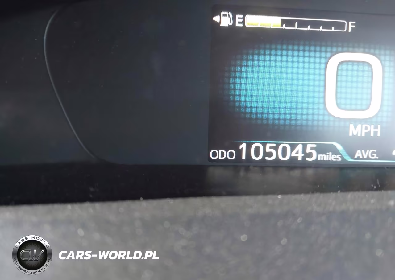2018 Toyota Prius Two VIN:JTDKBRFU6J3595549 - 15