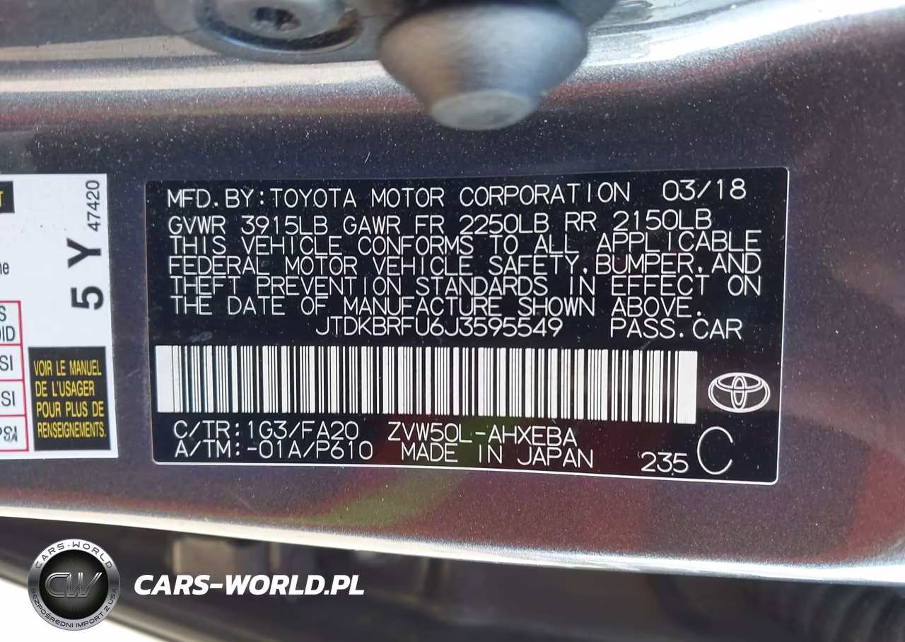 2018 Toyota Prius Two VIN:JTDKBRFU6J3595549 - 9