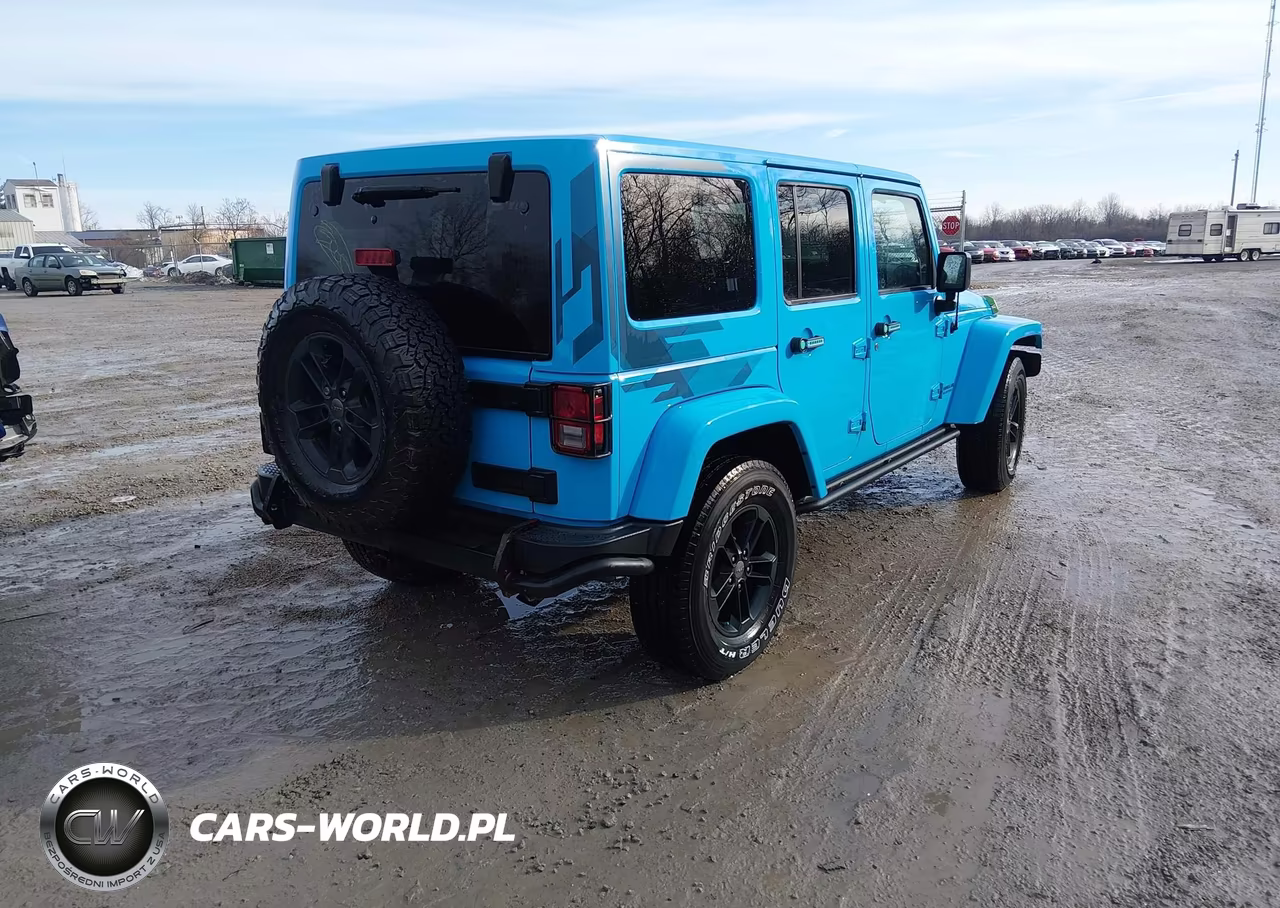 2017 Jeep Wrangler Unlimited Sahara VIN:1C4BJWEG1HL550932 - 4