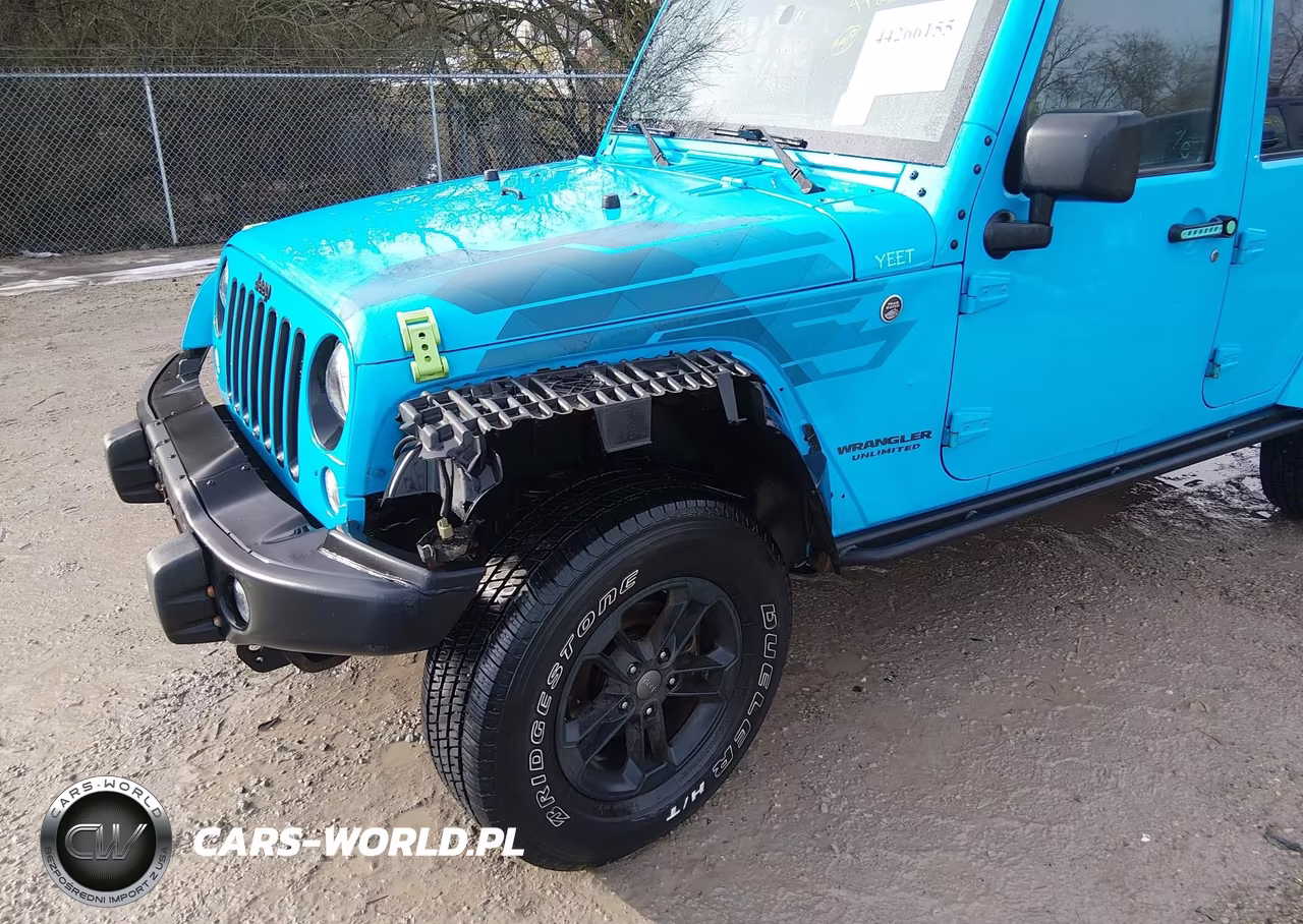2017 Jeep Wrangler Unlimited Sahara VIN:1C4BJWEG1HL550932 - 6