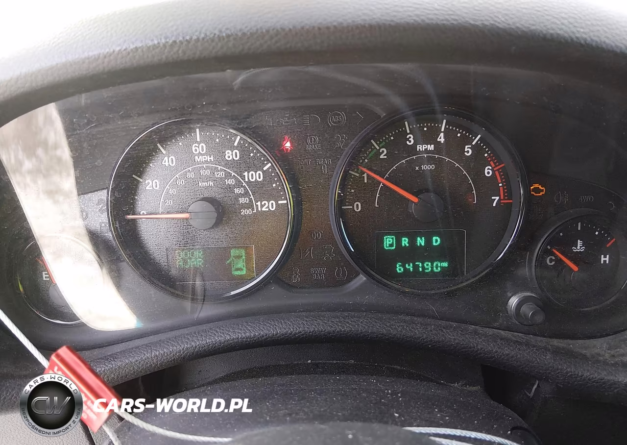 2017 Jeep Wrangler Unlimited Sahara VIN:1C4BJWEG1HL550932 - 7